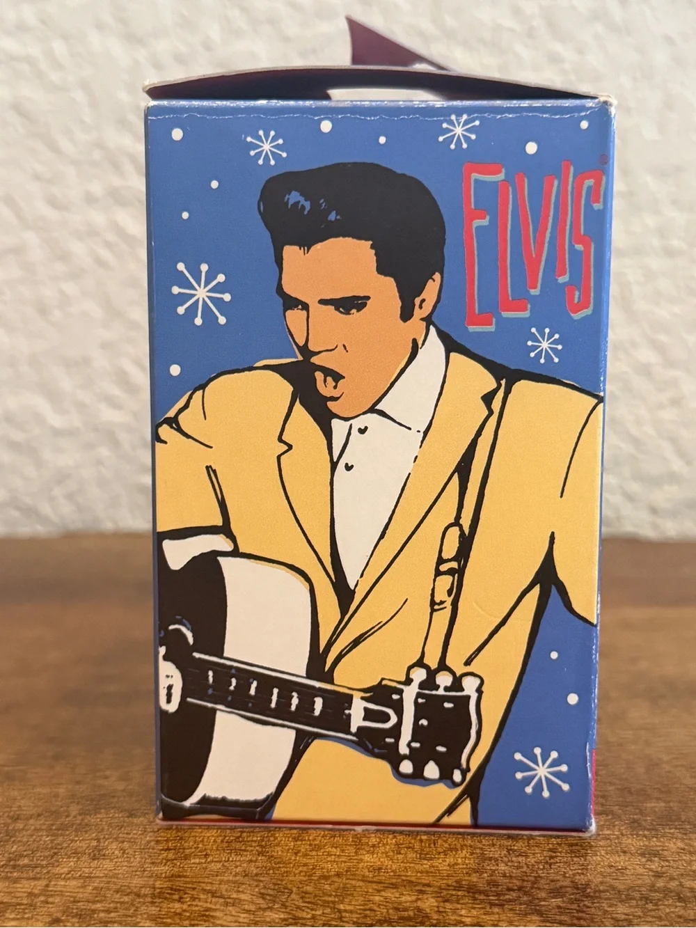 Elvis Presley Holiday Hologram Ornament Musical I'll Be Home For Christmas 2004